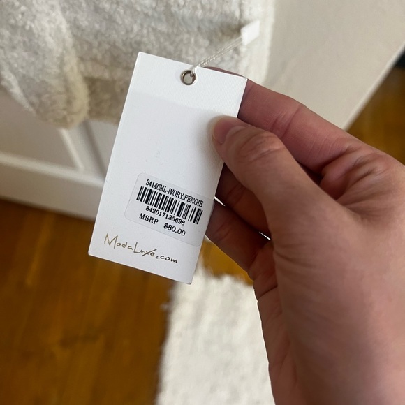 Moda Luxe Fergie Crossbody - Picture 4 of 7